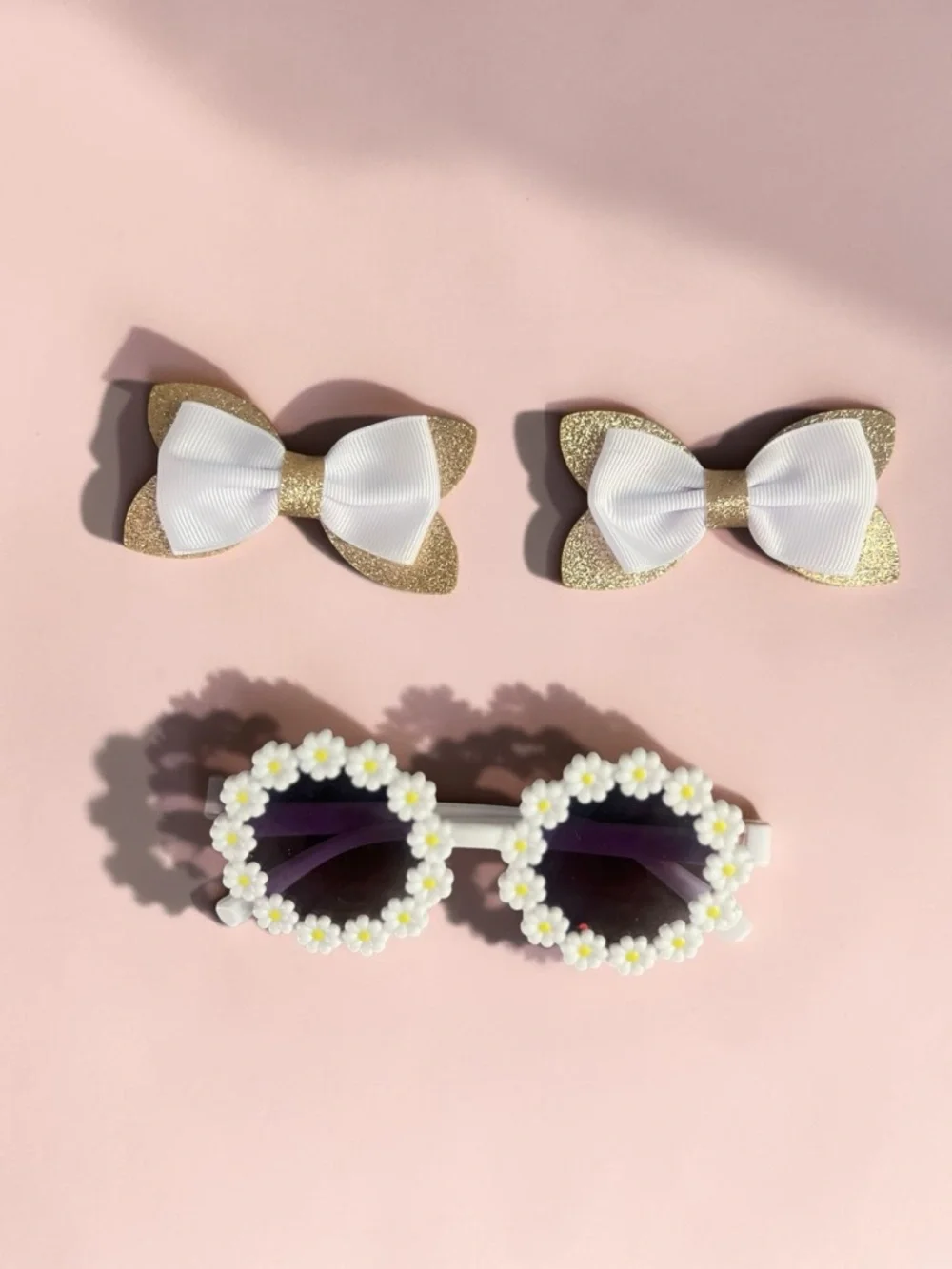 Kids Daisy Frame Sunglasses - White Floral With glitter white Hair Bows Set